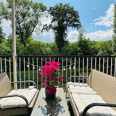 Proche Chateau De Versailles Avec Balcon Vu Sur Une Foret Et Parking Gratuit Pour 5 Personnes Maximum Exteriör bild